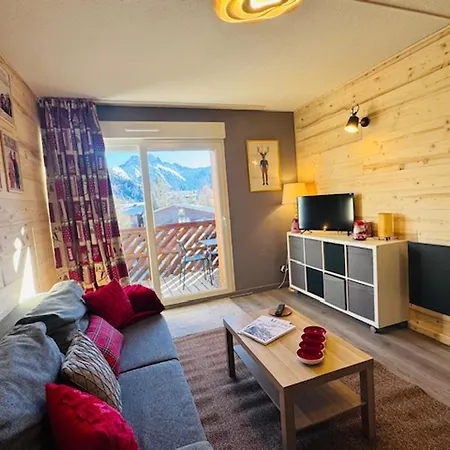Renove Au Centre Des 2 Alpes, Proche Pistes - Fr-1-546-65 Apartment