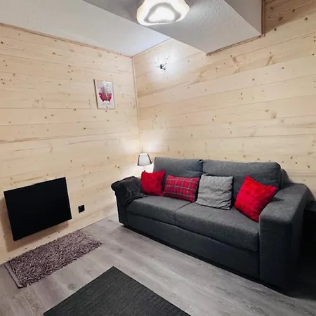 Renove Au Centre Des 2 Alpes, Proche Pistes - Fr-1-546-65 Apartment